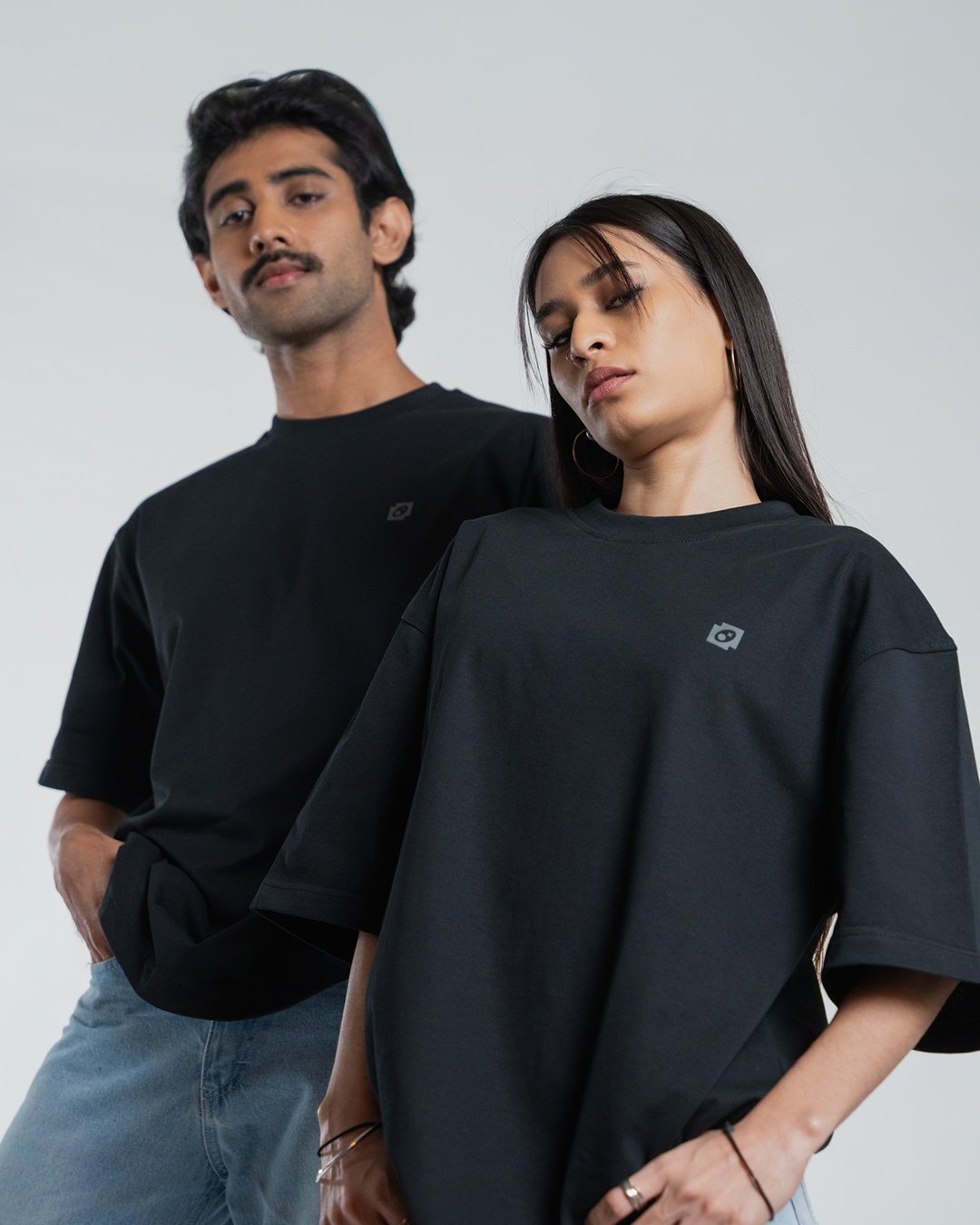 Offline - Oversized - Signature Obsidian Black